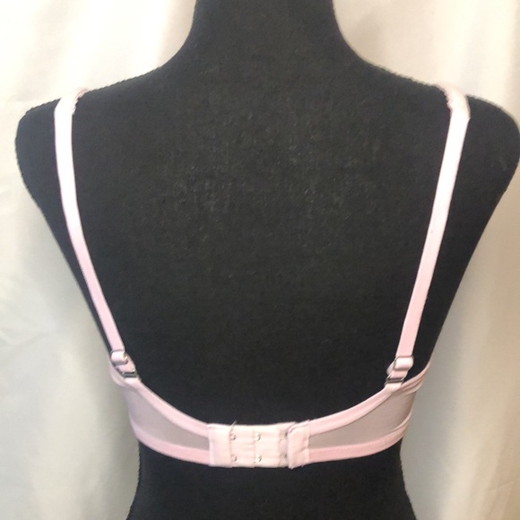 VICTORIA’S SECRET Body by Victoria pink lace padded bra. Size 34 DD. - Picture 9 of 11
